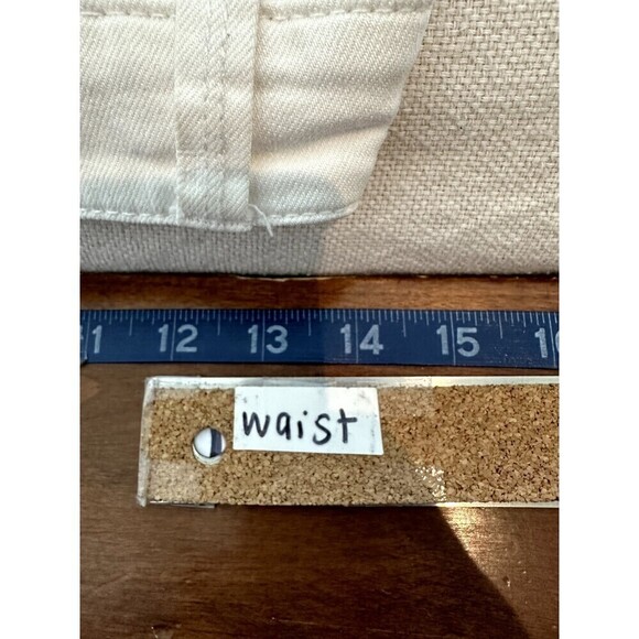 White House Black Market Slim Crop Distressed White Denim Jeans Size 2 minimal - Picture 12 of 16